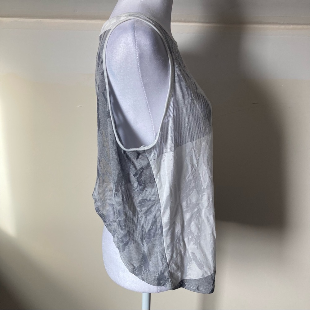 Fabletics Open Back Patterned Color Block Tank To… - image 2